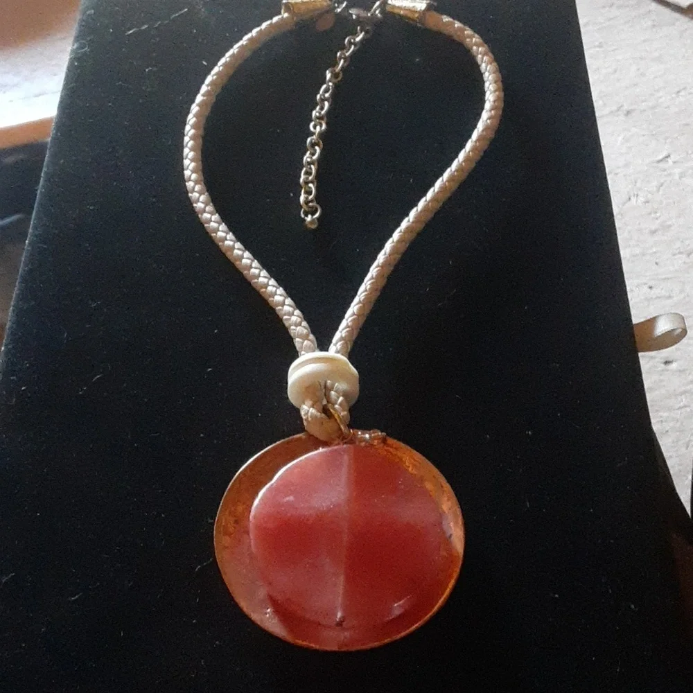 Elegant Copper Tone and Pink Pendant Necklace